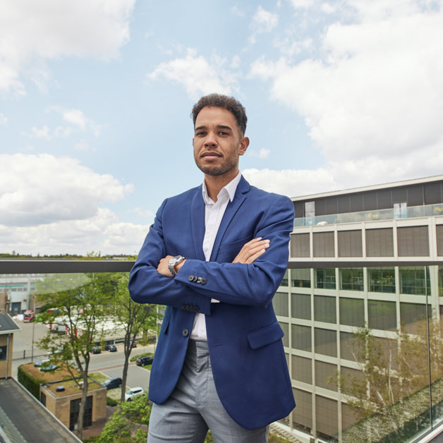 Card Grid Yerianen (5) 832X832px Squooshed (1)