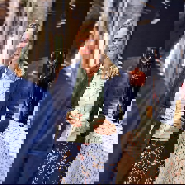 Hero XL Yerianen (1) 1376X1376px Squooshed