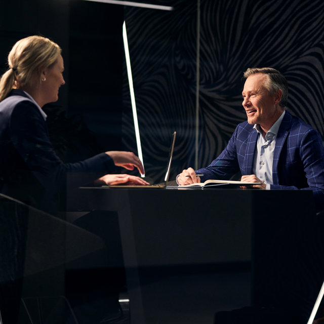 Tekst & Image 11 14 2021 Yer1402 2618 1280X1280px Squooshed